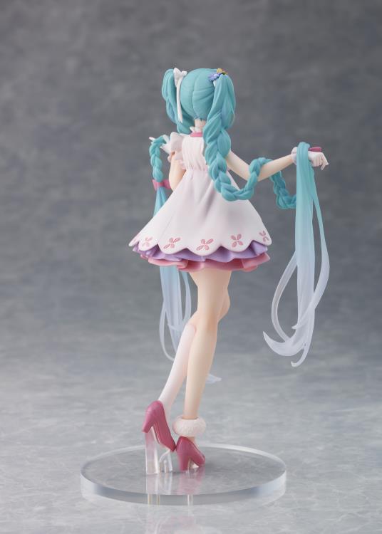 Vocaloid Hatsune Miku (Rapunzel) Wonderland Figure (Reissue)