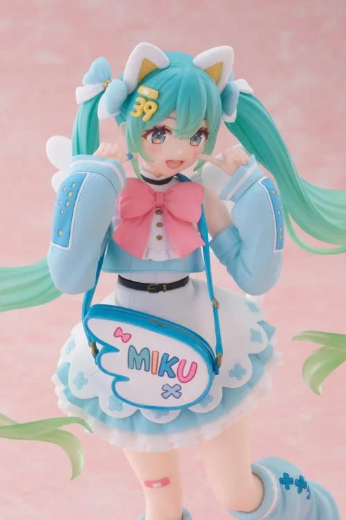 Vocaloid Fashion Hatsune Miku (Fancy Ver.) Figure