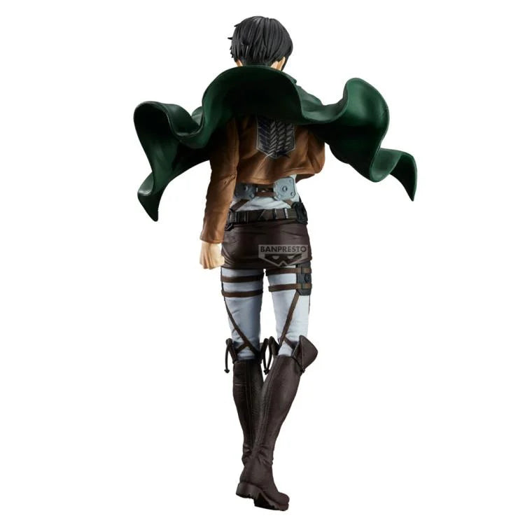 Attack on Titan Grandista Levi Figure
