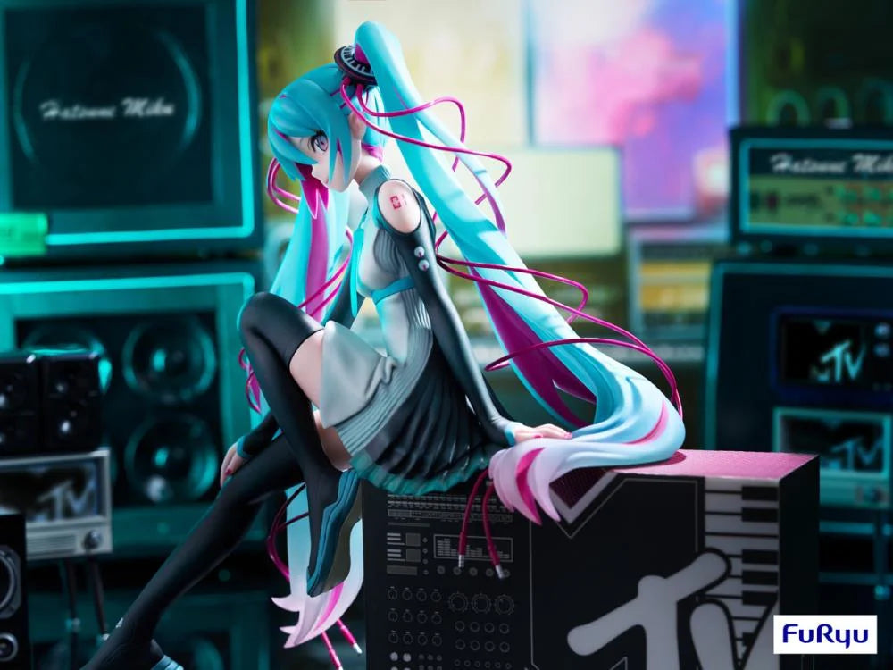 Vocaloid F:Nex Hatsune Miku x MTV 1/7 Scale Figure