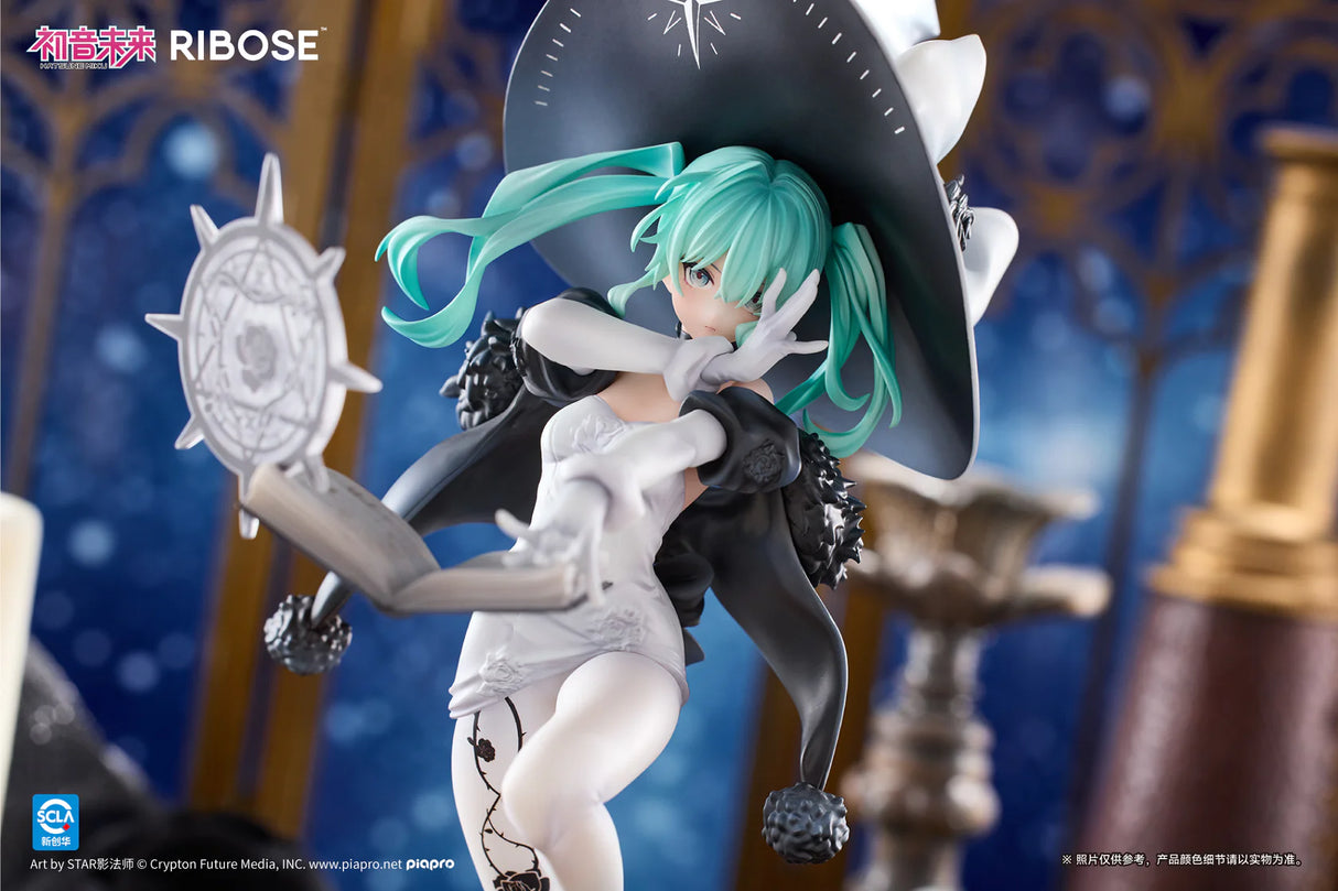 RISE UP+ Hatsune Miku Fantasia Witch 1/8 Scale PVC Figure