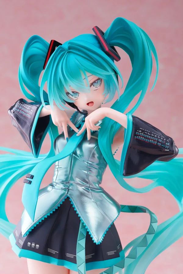 Vocaloid T-Most Hatsune Miku Figure
