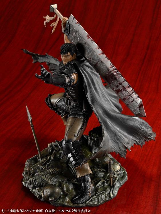 Berserk Guts (Black Swordsman Ver.) 1/7 Scale Figure