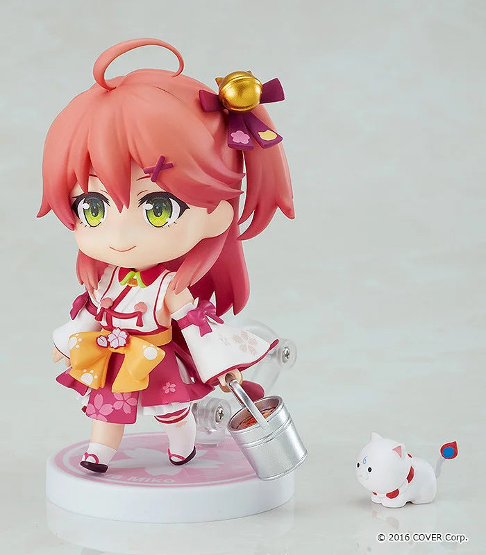 Hololive Production Nendoroid No.1722 Sakura Miko