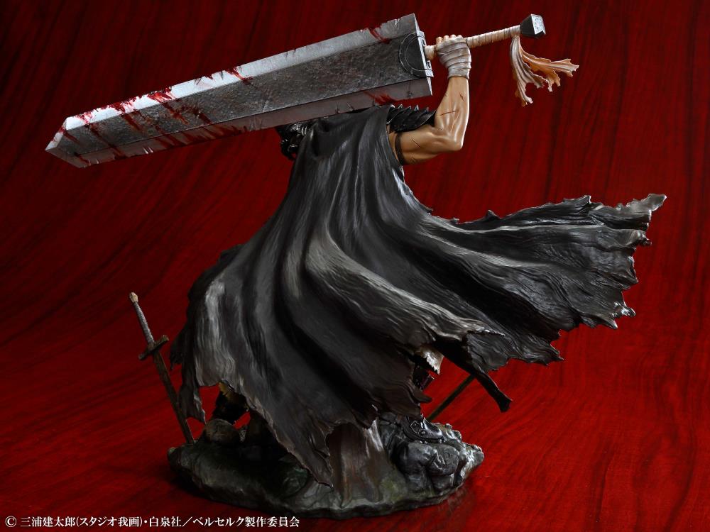 Berserk Guts (Black Swordsman Ver.) 1/7 Scale Figure