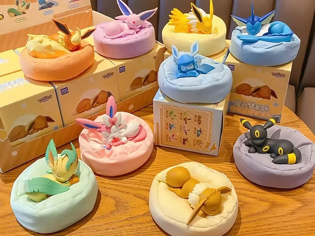 Pokemon Eeveelutions Sleeping Pose Figures Series Blind Box Figure