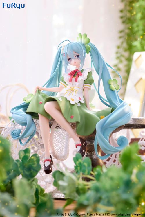 Vocaloid Hatsune Miku (Flower Fairy Clover ver.) Noodle Stopper Figure