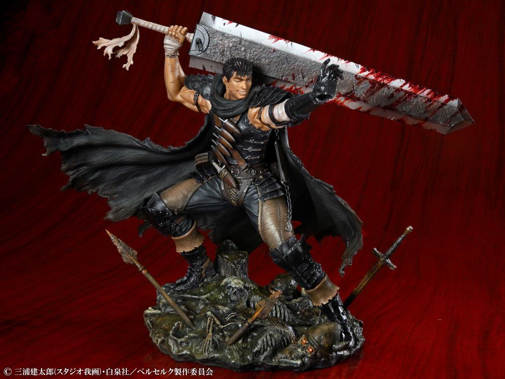 Berserk Guts (Black Swordsman Ver.) 1/7 Scale Figure