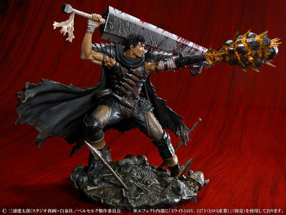 Berserk Guts (Black Swordsman Ver.) 1/7 Scale Figure