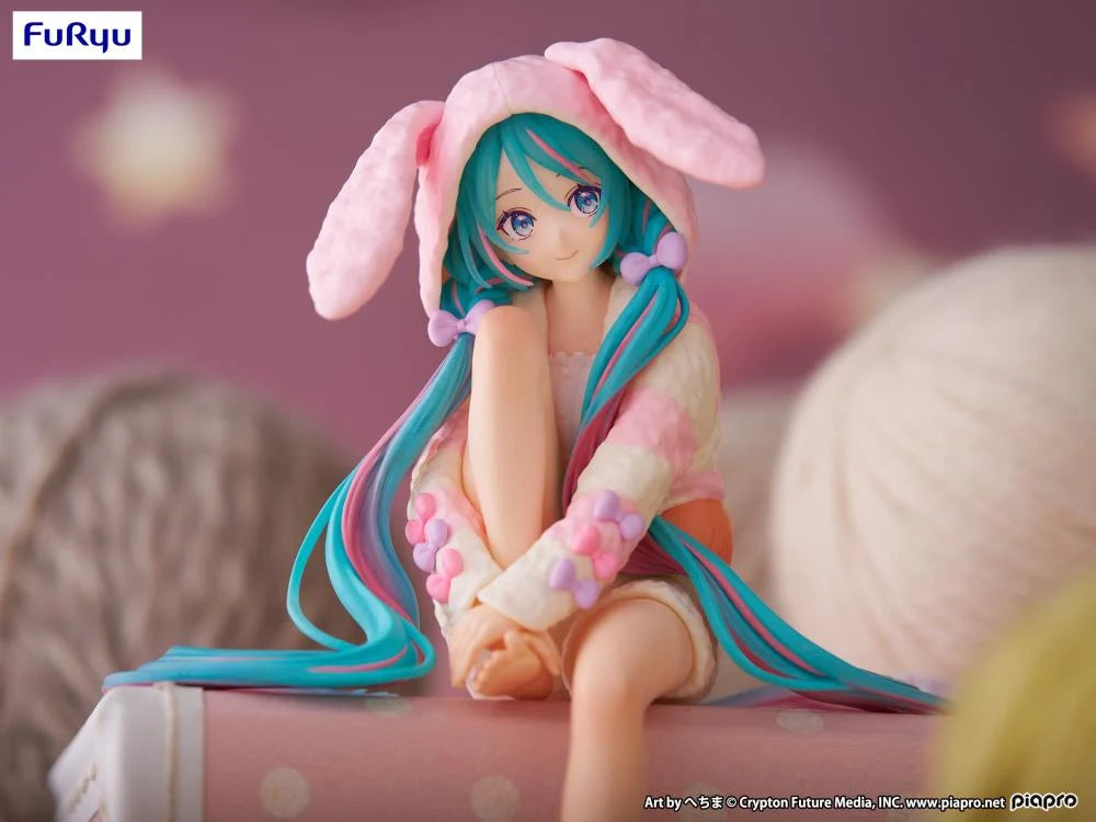Vocaloid Hatsune Miku (Rabbit Ear Hood Ver.) Noodle Stopper Figure