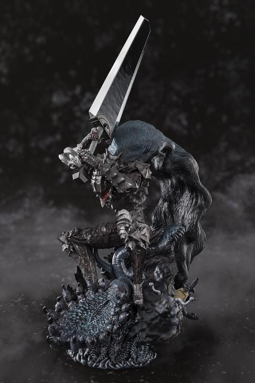 Berserk FiguartsZERO Touche Metallique Guts (Berserker Armor)