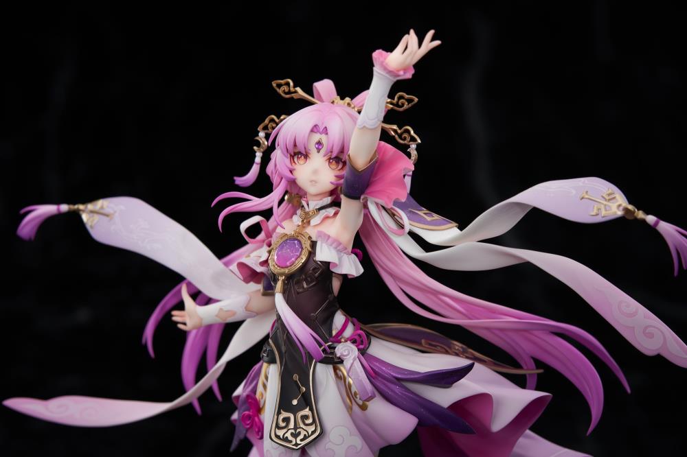 Honkai: Star Rail Fu Xuan 1/7 Scale Figure (with Bonus)