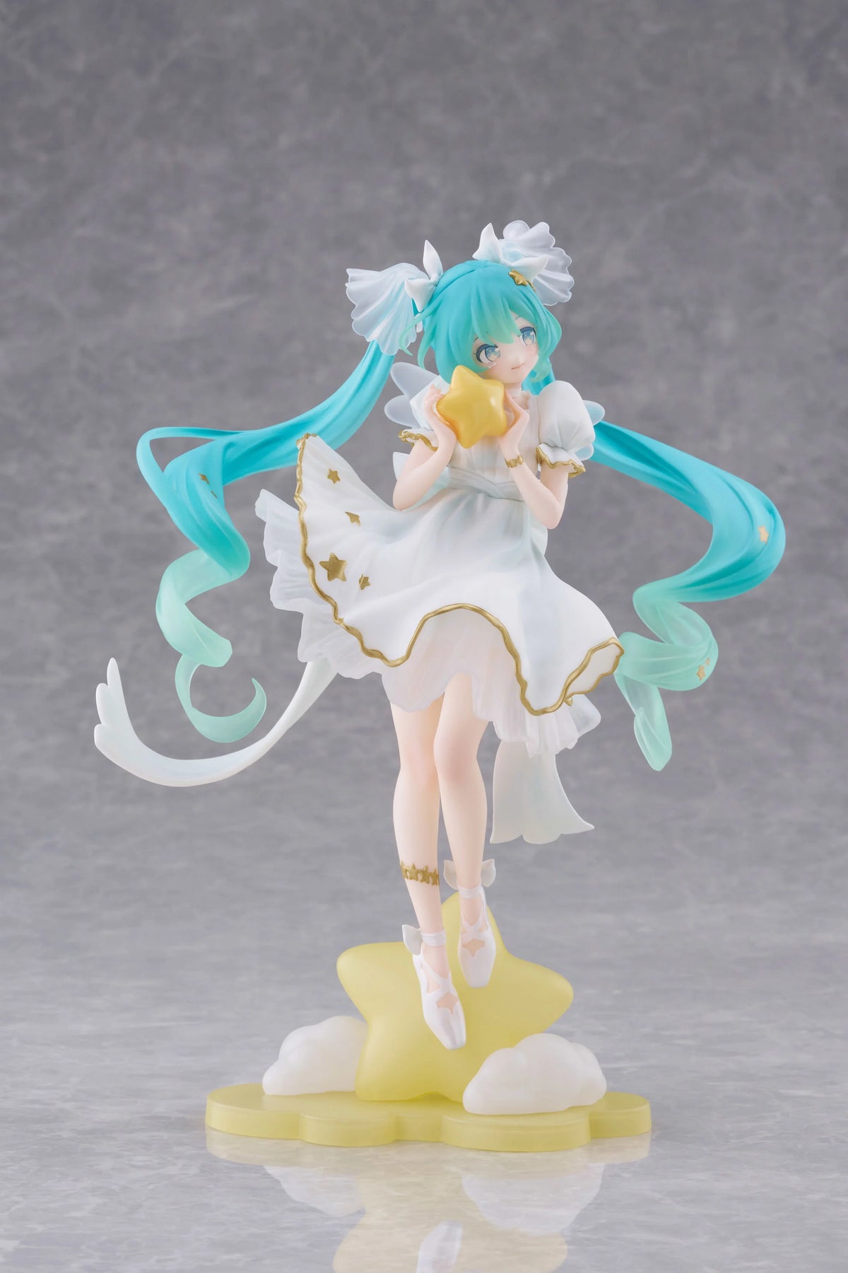Vocaloid AMP+ Hatsune Miku Birthday 2026 (Star Dreamy Ver.) Figure