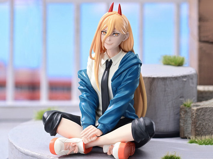 Chainsaw Man Power Premium Perching Figure