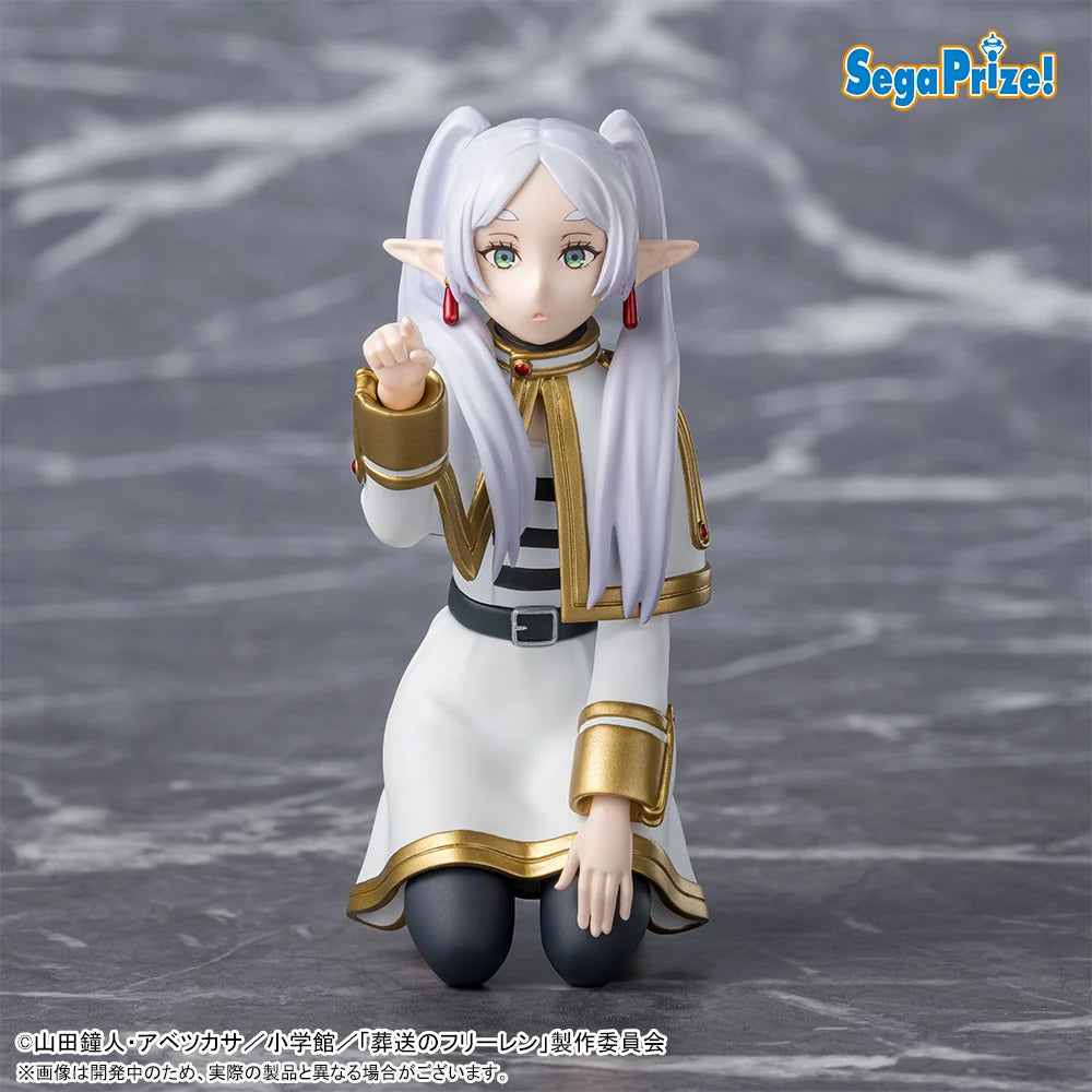 Frieren: Beyond Journey's End Frieren (Poking Something) Premium Perching Figure