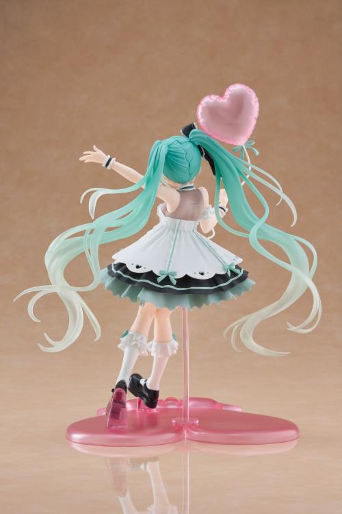 Vocaloid AMP+ Hatsune Miku (Birthday Party 2025 Ver.) Figure