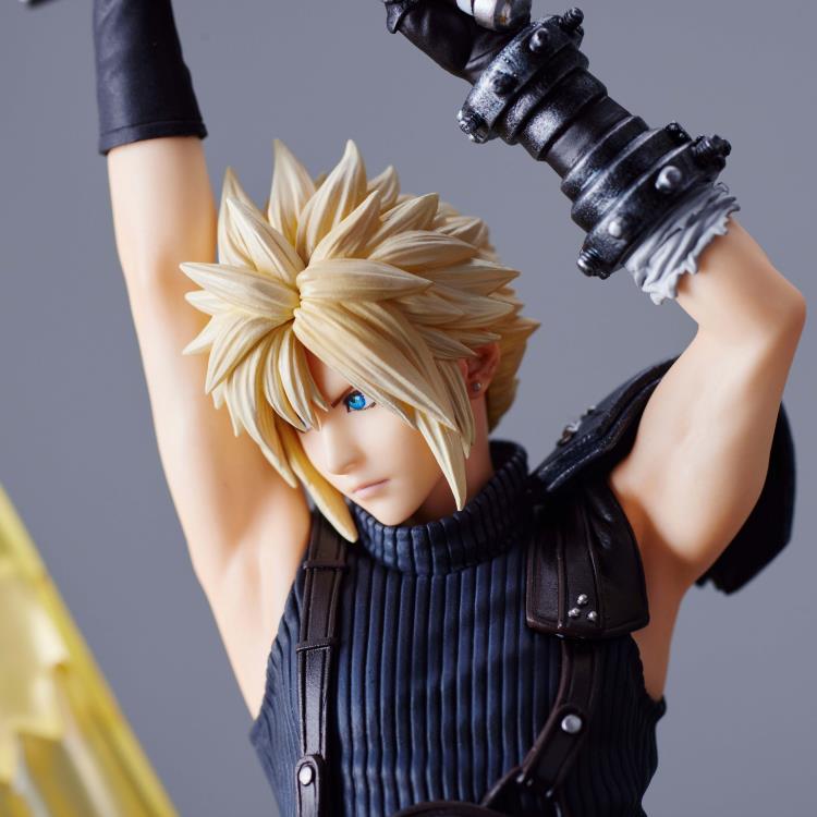 Final Fantasy VII Rebirth Cloud Strife Statuette