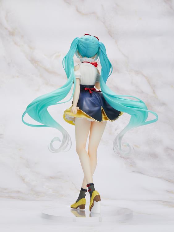 Vocaloid Hatsune Miku (Snow White) Wonderland Figure (Reissue)
