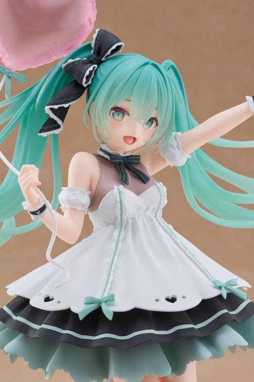 Vocaloid AMP+ Hatsune Miku (Birthday Party 2025 Ver.) Figure
