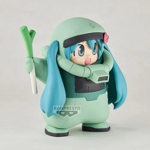 Gundam 45th Anniversary x Hatsune Miku Char's Zaku Costume (Hatsune Miku Ver.) Figure