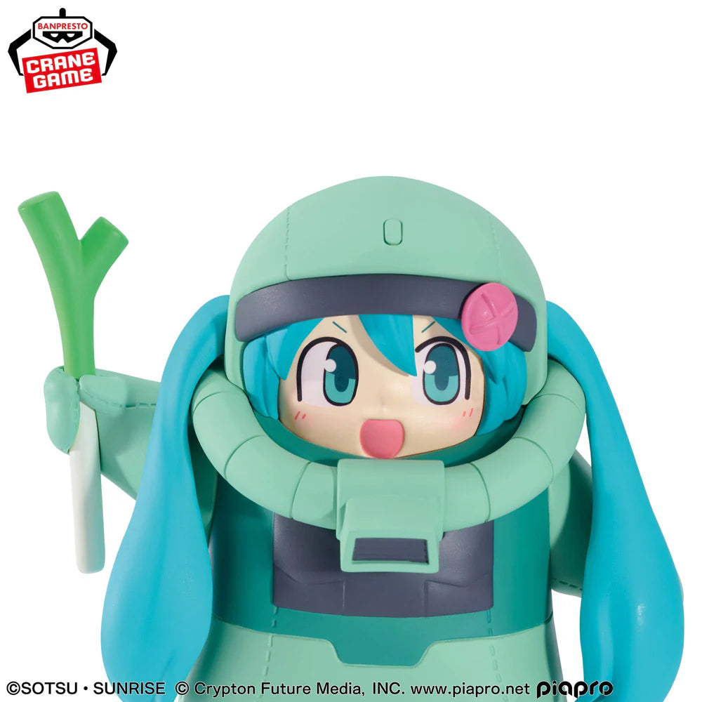 Gundam 45th Anniversary x Hatsune Miku Char's Zaku Costume (Hatsune Miku Ver.) Figure