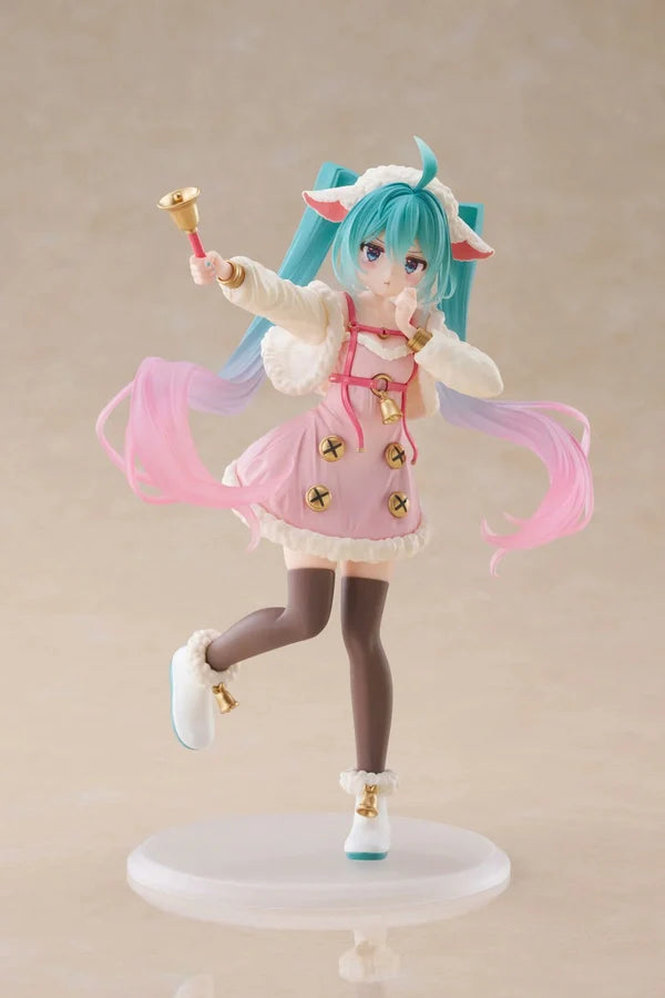 Vocaloid Hatsune Miku (Seven Little Goats) Wonderland Figure