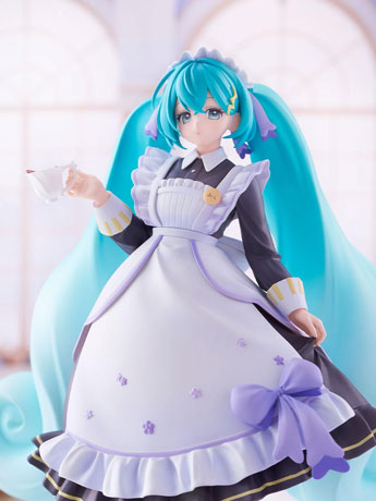 Vocaloid Luminasta Hatsune Miku (Classical Maid) Figure